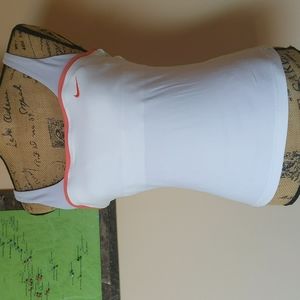 Nike FIT DRY Workout Tank